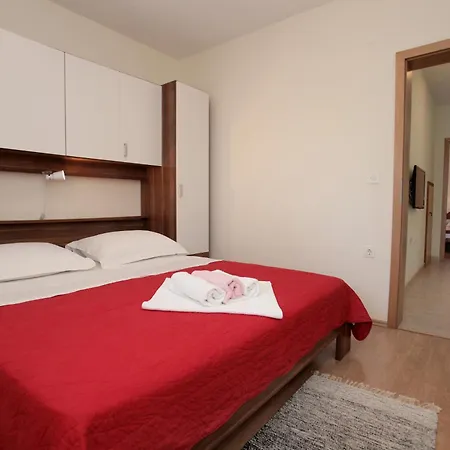 With A Parking Space Mavarstica, Ciovo - 11563 Apartamento *